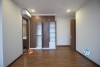 Unfurnished three bedrooms apartment for rent in Discovery building, Cau Giay district, Ha Noi